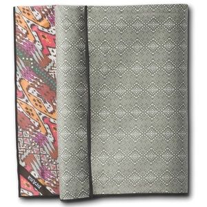 PrAna Maha Yoga Towel